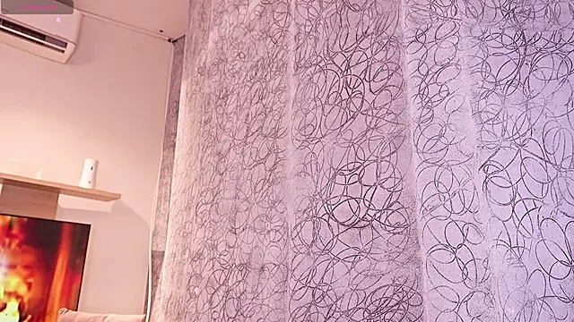 Melany Luv online show from 04/02/26, 10:05