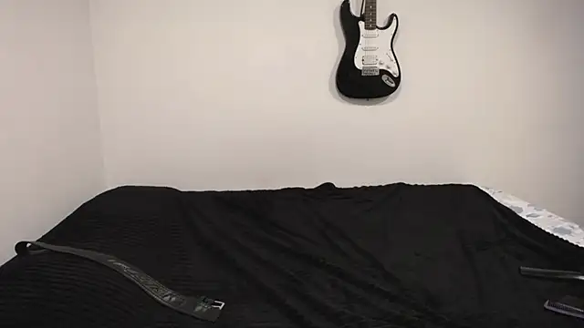 Snapshot of amydeepqueen chatting on 02/02/26, 01:43 amydeepqueen online show from 02/02/26, 01:43