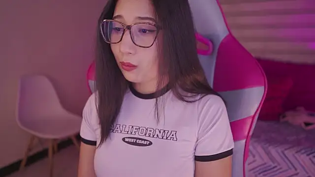 Sunny flower  online show from 01/07/26, 01:54