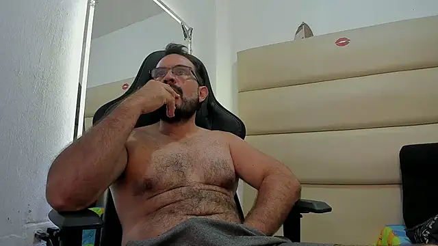 SbasTone Muscle online show from 11/14/25, 11:36