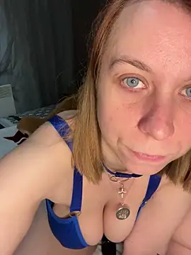 Snapshot of Aphrodite-22 chatting on 03/17/25, 04:01 Aphrodite-22 online show from 03/17/25, 04:01
