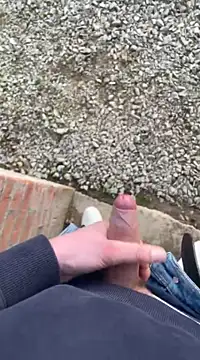 Snapshot of Nicky-98 chatting on 12/26/24, 03:53 Nicky-98 online show from 12/26/24, 03:53