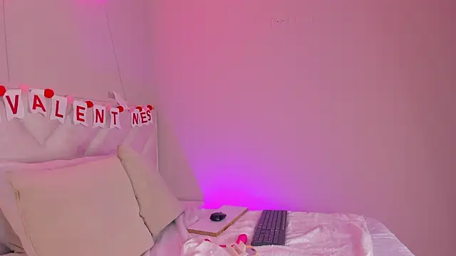  angela x online show from 02/17/25, 05:55