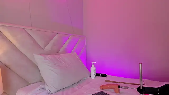  angela x online show from 03/19/25, 03:40