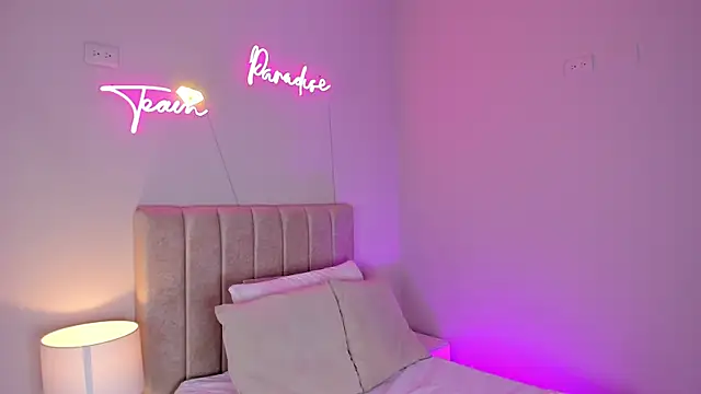  angela x online show from 02/04/25, 05:55