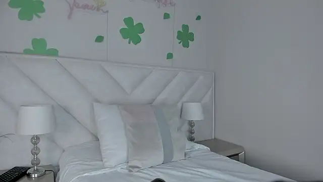  angela x online show from 03/17/26, 05:16
