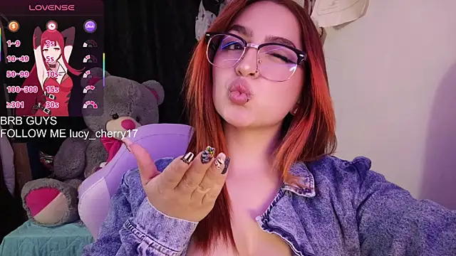 lucycherry   online show from 12/03/25, 10:09