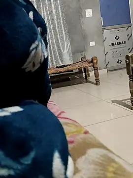 Snapshot of MAN_MOHINI_21 chatting on 03/21/25, 12:40 MAN MOHINI 21 online show from 03/21/25, 12:40