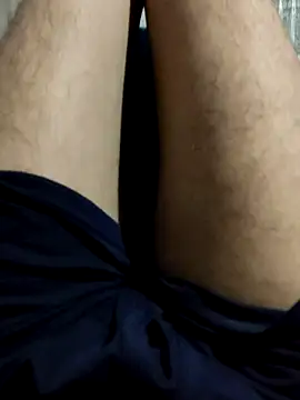 Snapshot of MAN_MOHINI_21 chatting on 03/04/25, 11:32 MAN MOHINI 21 online show from 03/04/25, 11:32