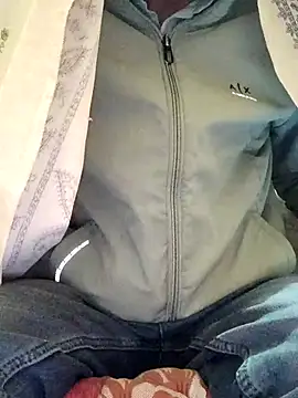 Snapshot of MAN_MOHINI_21 chatting on 01/11/26, 01:56 MAN MOHINI 21 online show from 01/11/26, 01:56