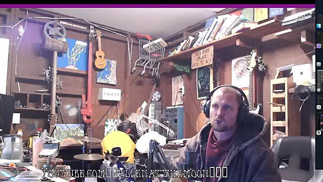 itsjameswebbscope online show from 11/18/25, 08:28