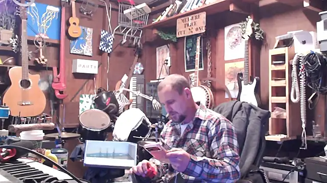 itsjameswebbscope online show from 10/28/25, 08:13