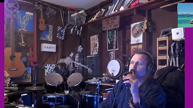 itsjameswebbscope online show from 10/30/25, 02:47