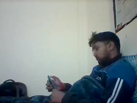 Snapshot of bigvorn6 chatting on 12/07/24, 06:54 bigvorn6 online show from 12/07/24, 06:54