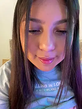 Snapshot of Maii_chan chatting on 11/13/25, 07:56 Maii chan online show from 11/13/25, 07:56