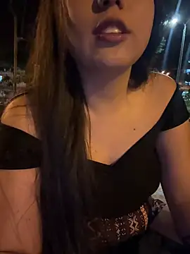 Snapshot of Maii_chan chatting on 02/21/25, 02:39 Maii chan online show from 02/21/25, 02:39