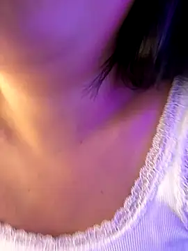 Snapshot of Maii_chan chatting on 09/28/25, 05:58 Maii chan online show from 09/28/25, 05:58