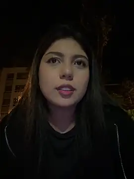 Snapshot of Maii_chan chatting on 01/29/25, 04:05 Maii chan online show from 01/29/25, 04:05