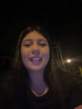 Snapshot of Maii_chan chatting on 01/31/25, 04:25 Maii chan online show from 01/31/25, 04:25