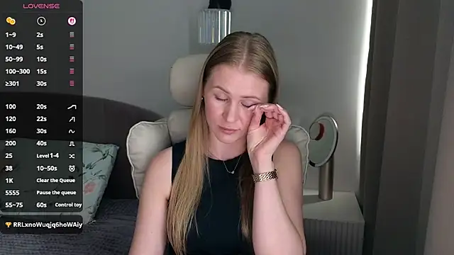 IsabelAllen online show from 07/23/26, 11:18