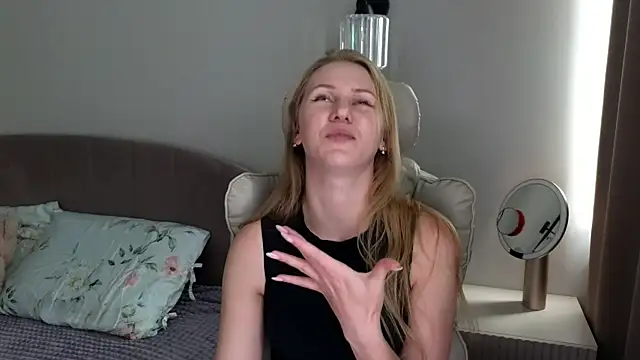 IsabelAllen online show from 07/25/26, 11:05