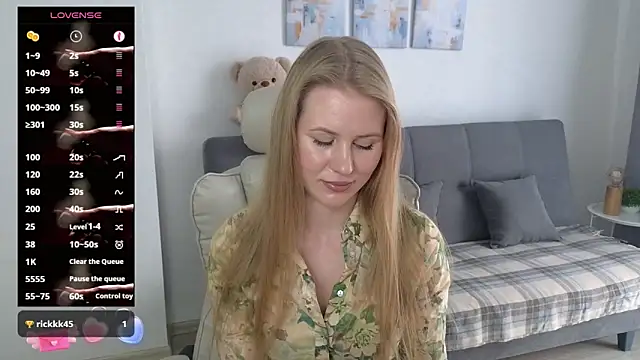 Snapshot of IsabelAllen chatting on 03/02/26, 09:27 IsabelAllen online show from 03/02/26, 09:27