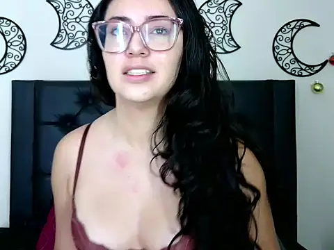 EvoletFMK online show from 12/16/25, 09:13