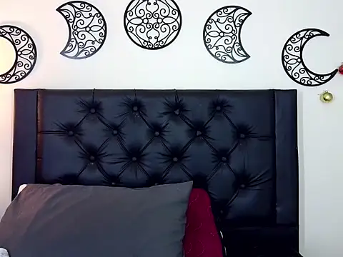 EvoletFMK online show from 12/01/25, 01:45