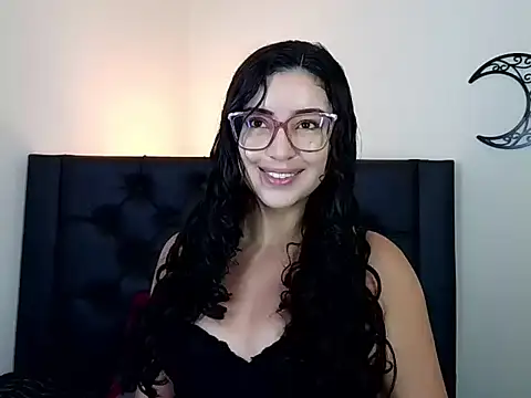 Snapshot of EvoletFMK chatting on 02/14/26, 05:24 EvoletFMK online show from 02/14/26, 05:24