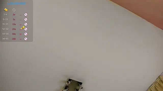 VanessaSmuth online show from 10/19/25, 02:25