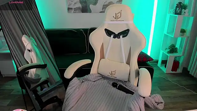 VanessaSmuth online show from 02/12/26, 02:22