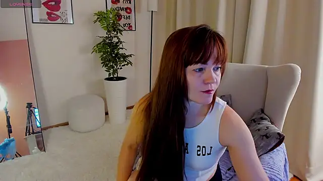 VanessaSmuth online show from 12/03/25, 03:07