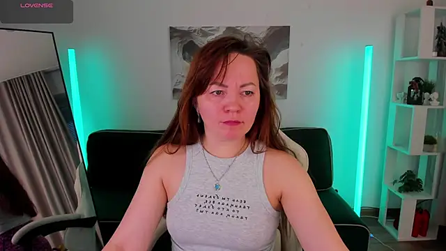 VanessaSmuth online show from 02/18/26, 01:47