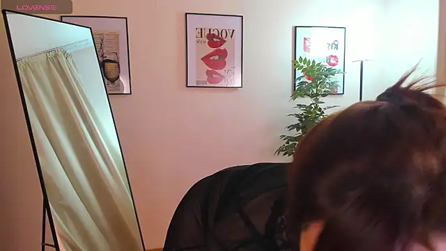 VanessaSmuth online show from 09/19/25, 01:53