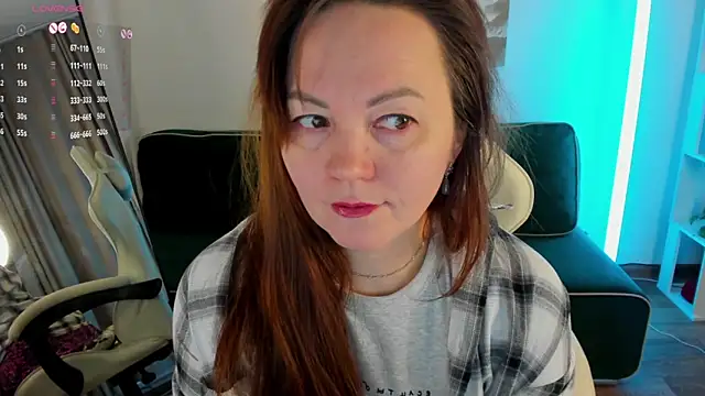 VanessaSmuth online show from 03/03/26, 01:56