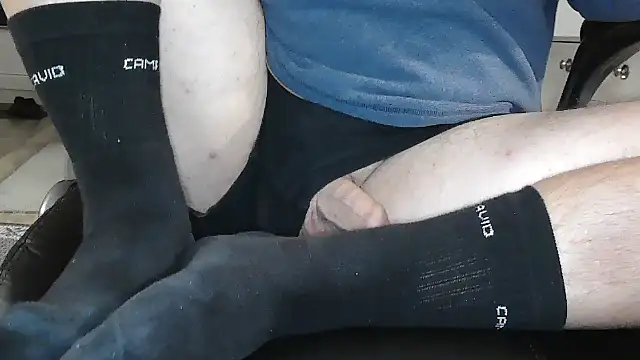 SockenTimo24 online show from 11/15/25, 09:24