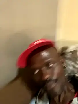 Snapshot of BringBackLostLover chatting on 10/07/25, 12:28 BringBackLostLover online show from 10/07/25, 12:28