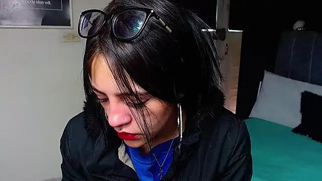 Violettasquirt online show from 02/26/26, 01:33