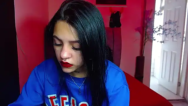 Snapshot of Violettasquirt chatting on 09/08/25, 03:44 Violettasquirt online show from 09/08/25, 03:44