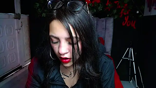 Violettasquirt online show from 05/07/26, 05:16