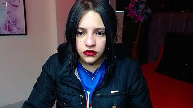 Violettasquirt online show from 11/10/25, 01:27