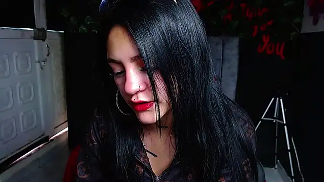 Violettasquirt online show from 05/11/26, 01:34