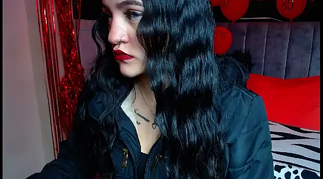 Snapshot of Violettasquirt chatting on 03/14/25, 03:14 Violettasquirt online show from 03/14/25, 03:14