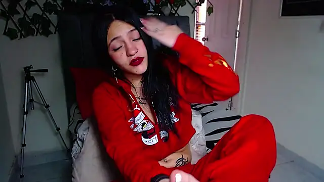 Violettasquirt online show from 07/01/26, 01:44