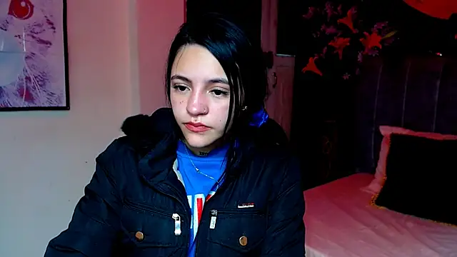 Violettasquirt online show from 12/02/25, 01:35