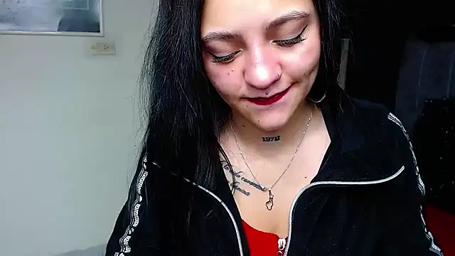 Violettasquirt online show from 02/14/26, 01:44