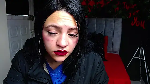 Violettasquirt online show from 05/14/26, 01:30