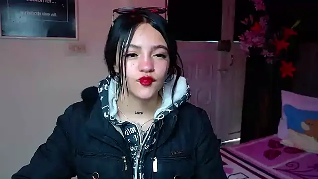 Violettasquirt online show from 01/14/26, 01:48