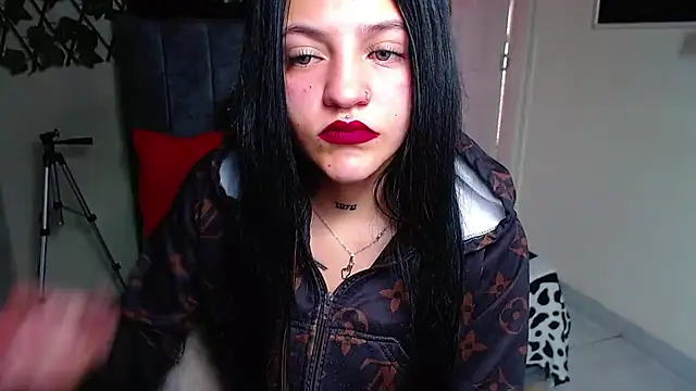 Violettasquirt online show from 07/02/26, 05:30
