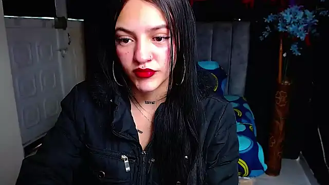 Violettasquirt online show from 03/09/26, 01:36